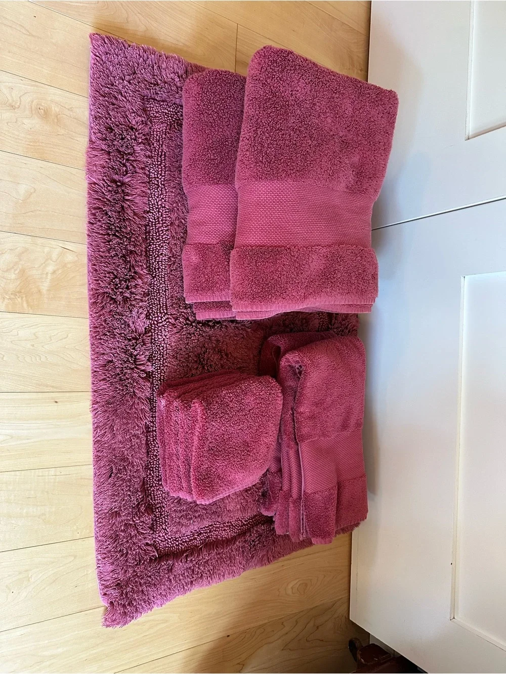 Plush Pink Bath Towel Set with Matching Bath Mat